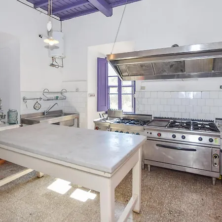 In With Kitchen Holiday home